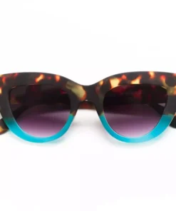 Слънчеви очила CLAUDIA SUN Big Cat Eye Havana and blue